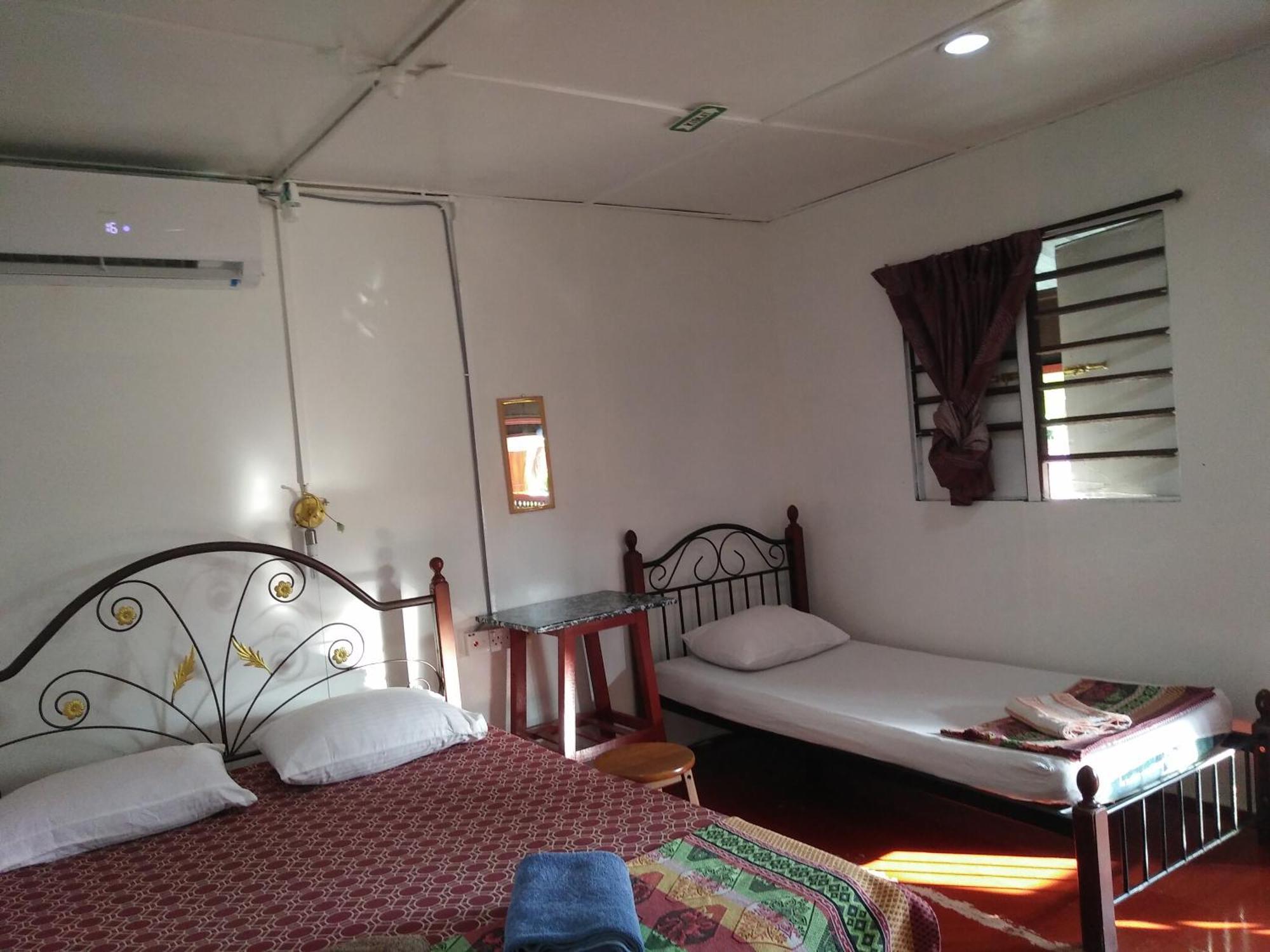 Nazri Nipah Camp Pangkor Hotel Kampung Teluk Nipah Phòng bức ảnh